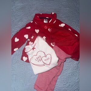 Carter's Valentine's Day outfit - 9M